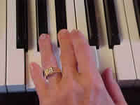 5-3-1 fingers on G-Bb-D