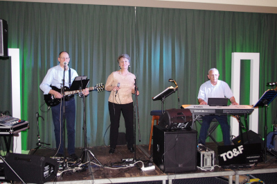 Toine's band.